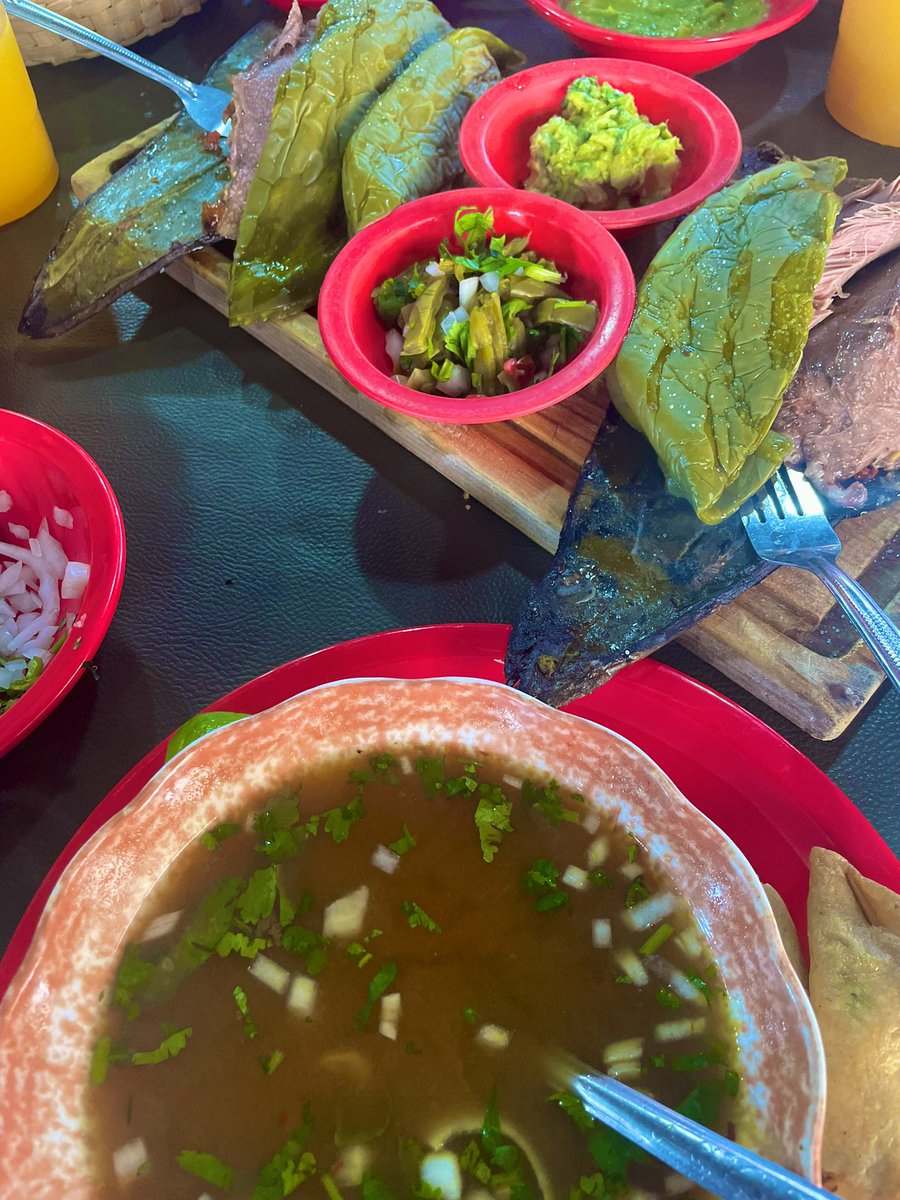 Yo te enseñé a Rilke tweet media