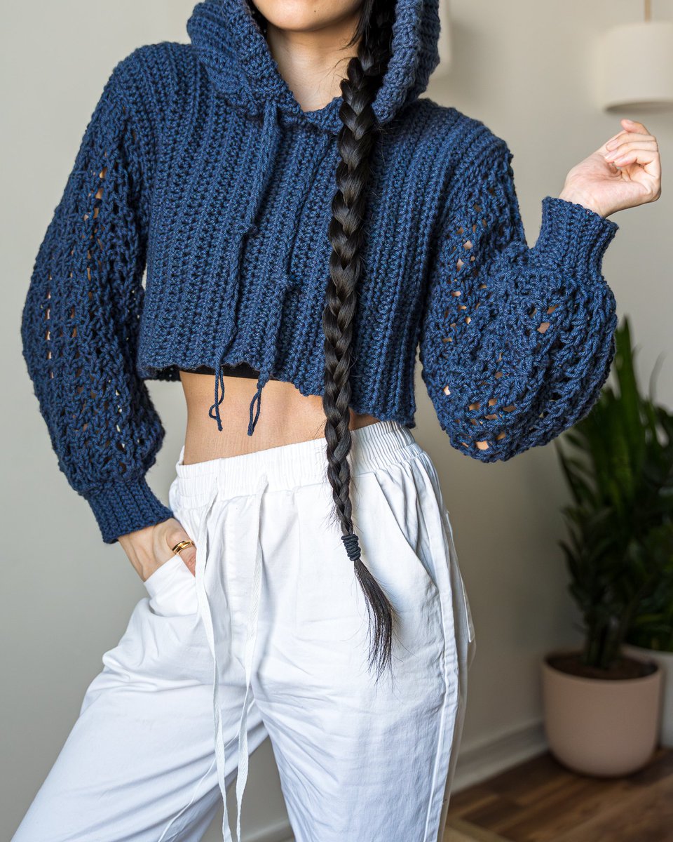 tcddiy's tweet photo. Made a breezy hoodie for the spring! 
Pattern No. 650

📺https://t.co/9N8uqEX35O
📄 https://t.co/f1jrJ4ReA5 
#crochet #crochetclothes #moderncrochet #tcddiy 

Fun fact: comfort movie as a kid was balto. 🐺 https://t.co/lpBcIWHvx4