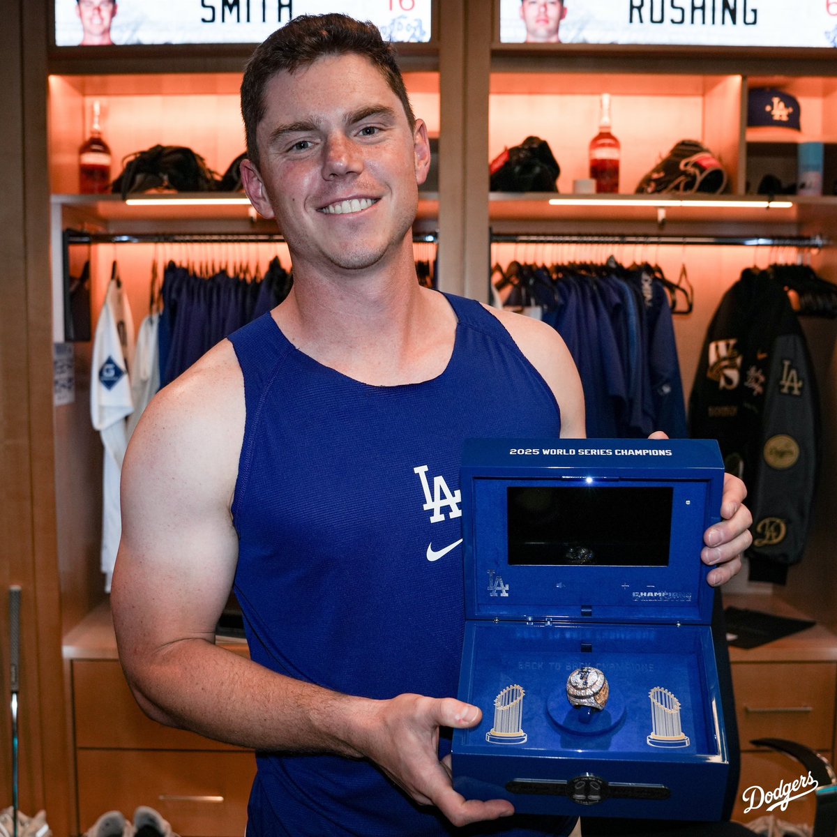 SoCal Librarian tweet media