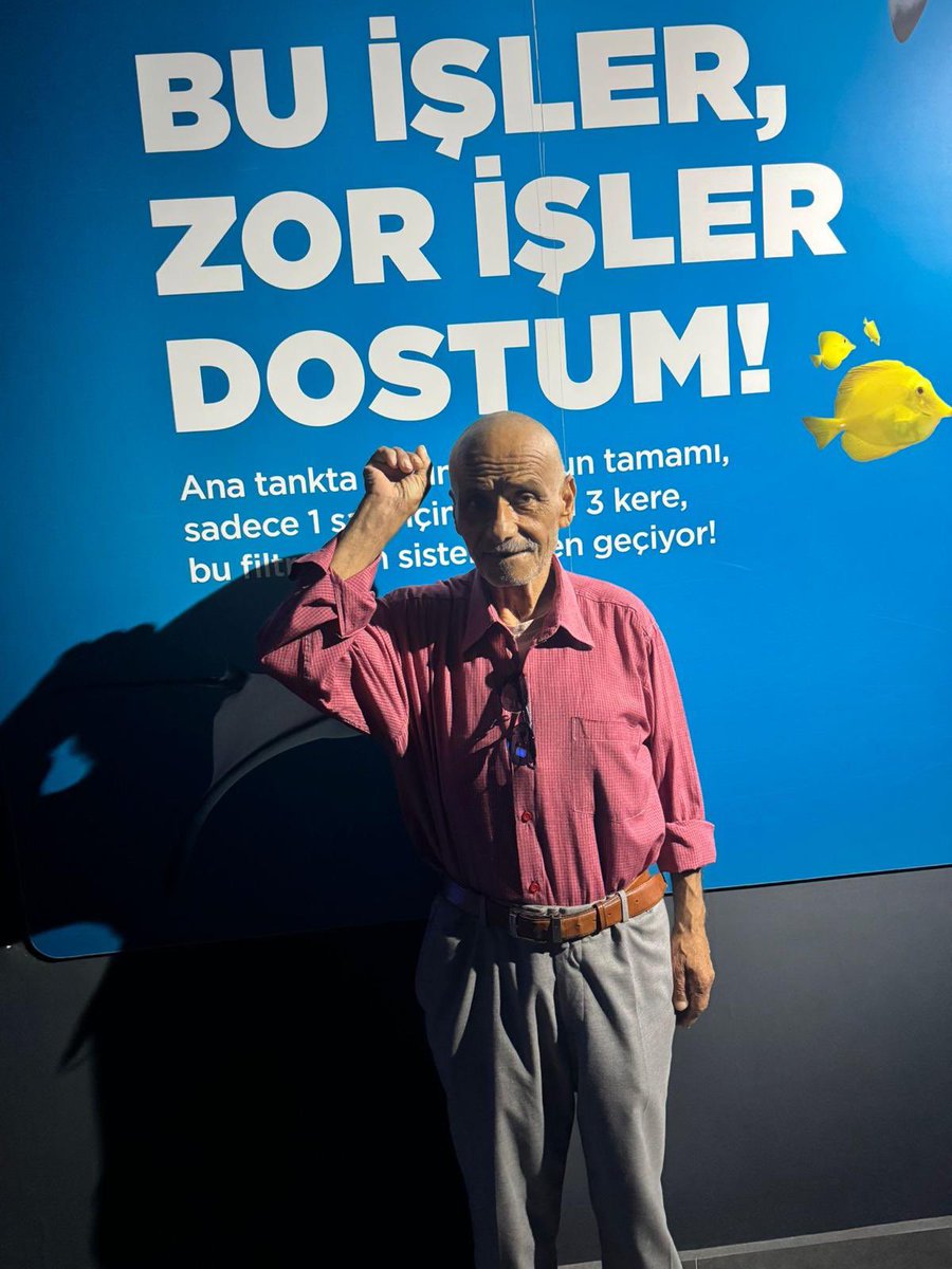 cclalec's tweet photo. Sensizlik boğazımda geçmeyen bir lokma gibi babam.40 gündür 1 saniye geçmeyen bir özlem .acaba şimdi neredesin diye düşünüp durdum yaşamı sorguladım umarım yaşadığın acıları unutur bizi unutmamışsındır babam . https://t.co/E71SGAeB12
