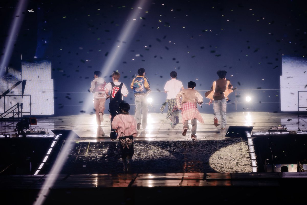 𝄞⨾𓍢ִ໋ tweet media