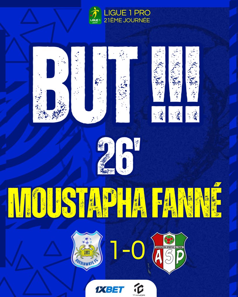 fc_guediawaye's tweet photo. Moustapha Fanné nettoie la lucarne d’Amar Fall sur une frappe limpide. Un but a zero pour la team.  🟡🔵✌🏽

#guediawayefc #Ligue1SN #AllezLesCrabes #GFCASP https://t.co/9SzUCzhnK3