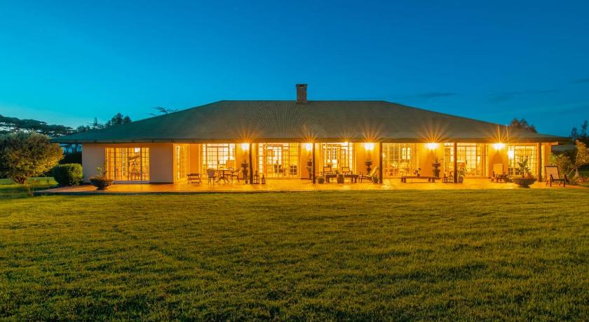 Perfect Strangers Safaris tweet media