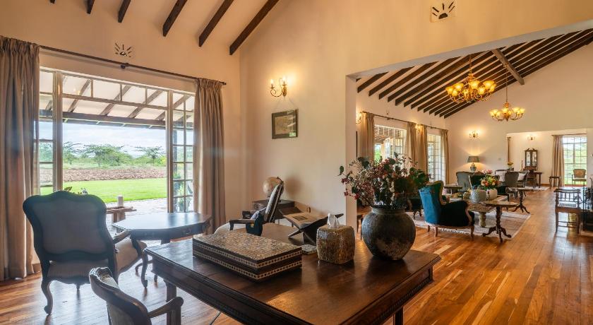 Perfect Strangers Safaris tweet media