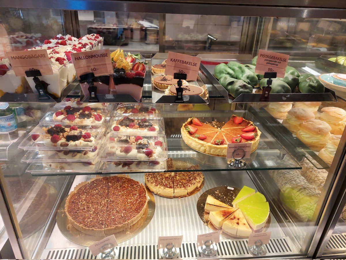 「 Yami 👻 」 tweet media