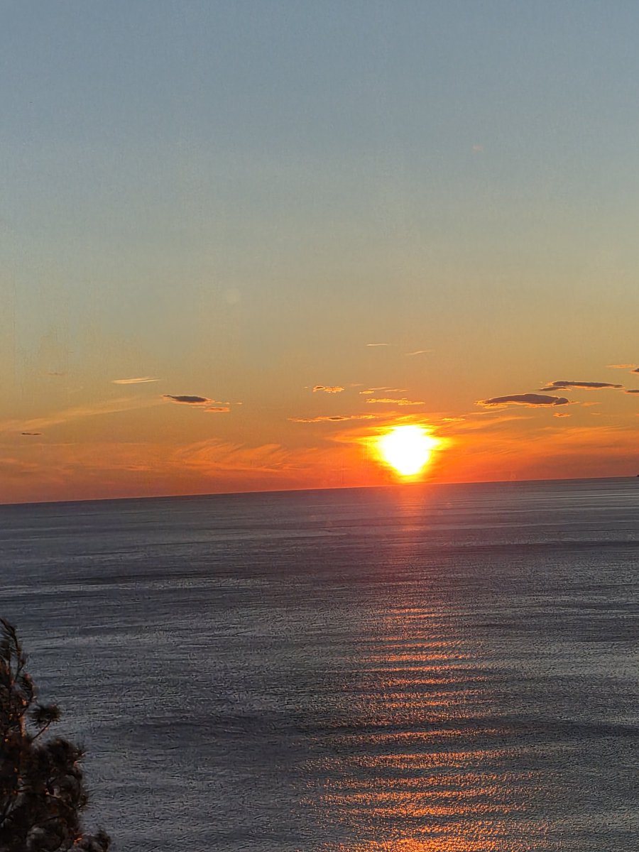 ⌚🏁 Cro | Racing Time Travel VTuber 🏁⌚ tweet media