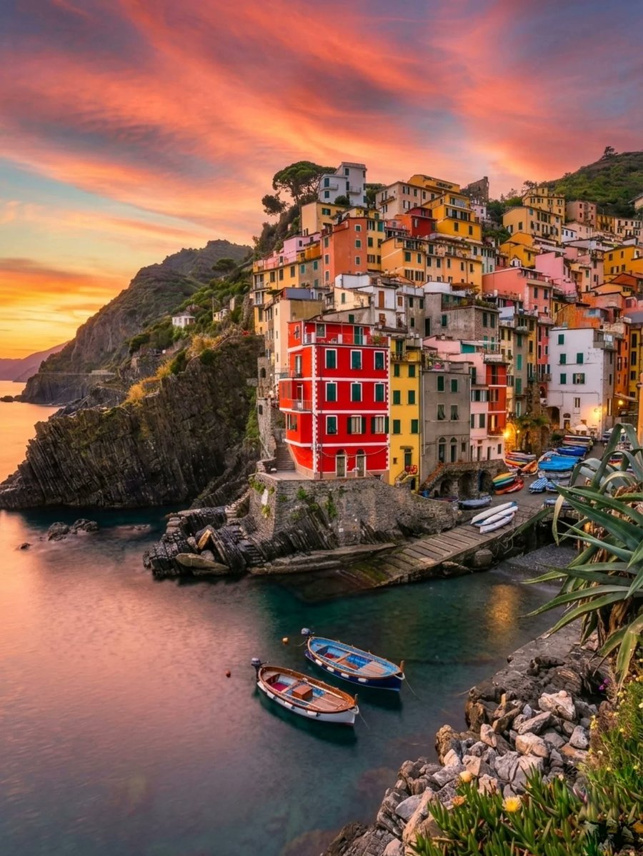 Destination Diaries tweet media