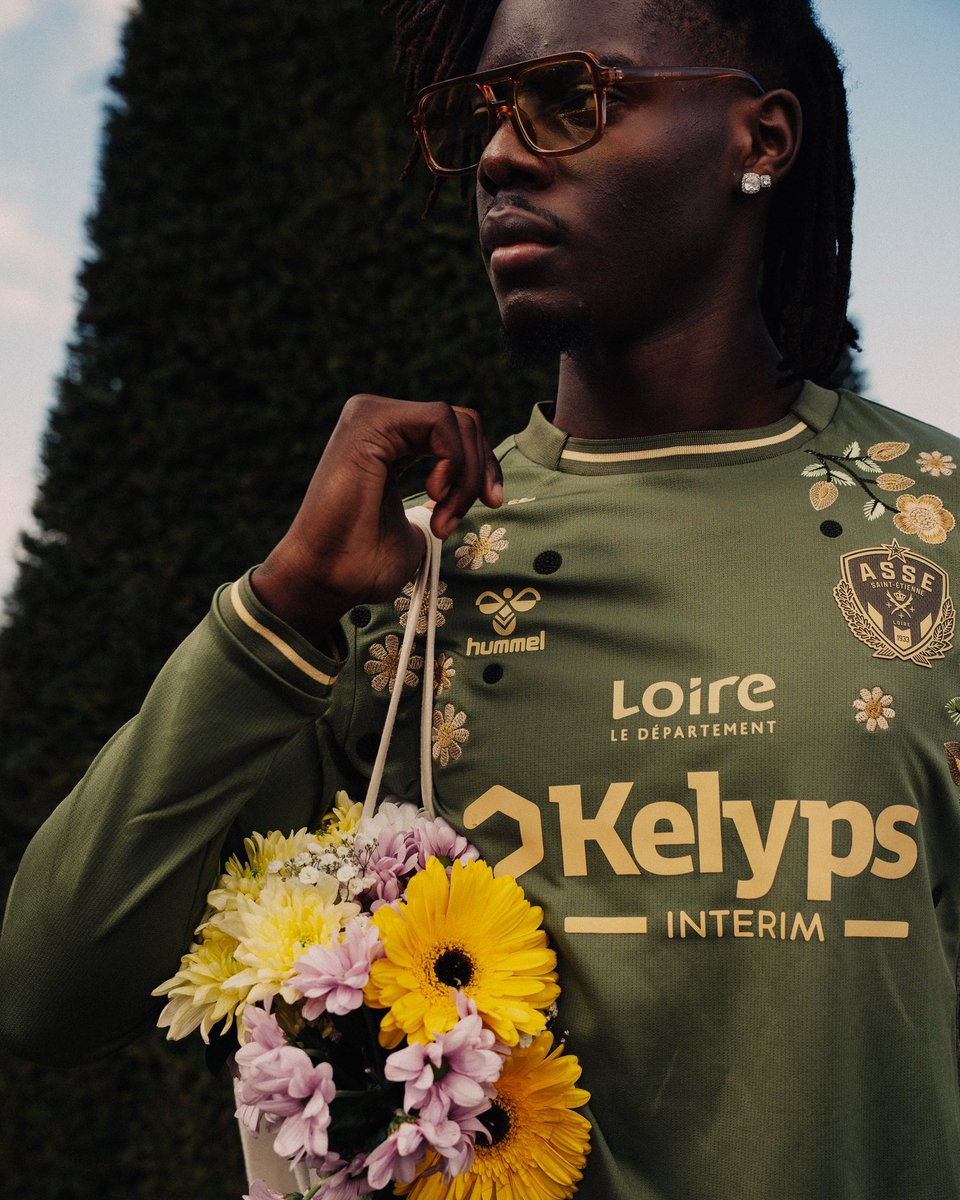 They Think Kits All Over tweet media