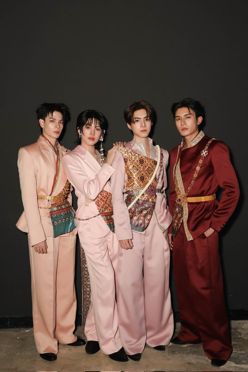 UPDATE TODAY tweet media