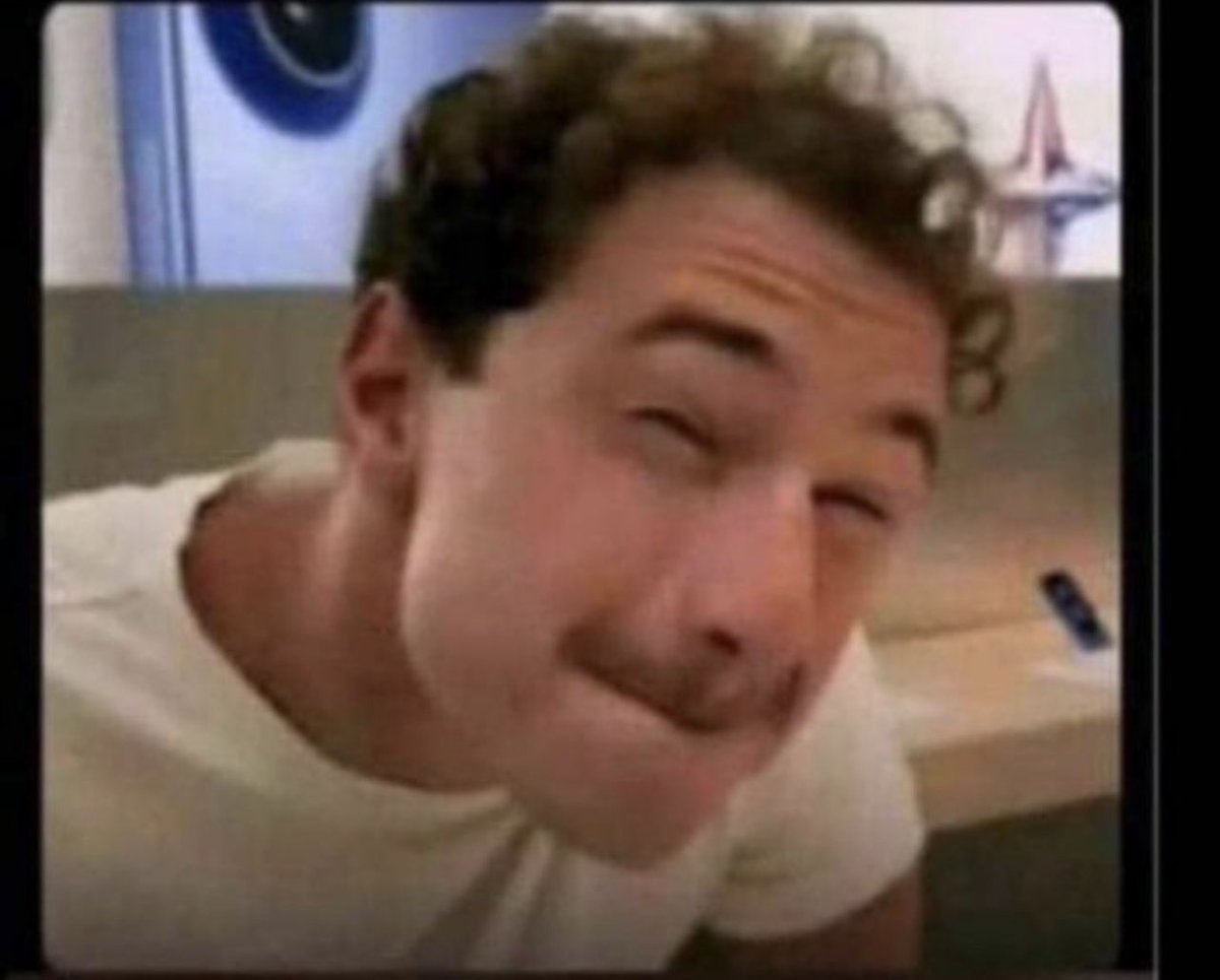 2twos🙃 tweet media