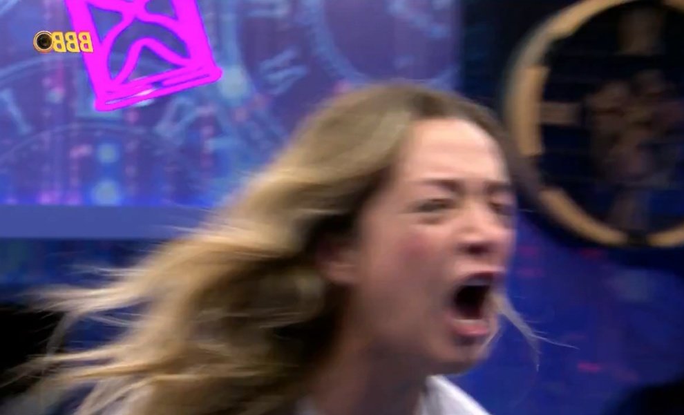 Realitycentralg's tweet photo. A reação da Tia Milena foi a melhor nessa briga. #BBB26 https://t.co/ywNcGZGYol