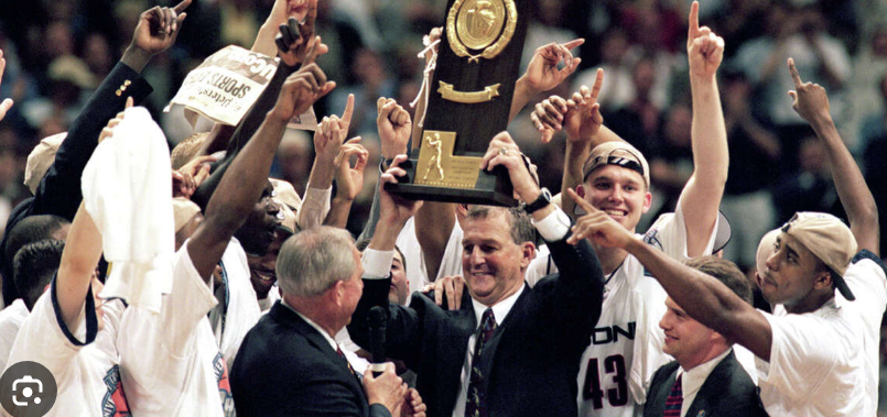 TorresOnUConn's tweet photo. If your friend group isn't talking

* Souleymane Wane
* Ricky Moore
* Khalid El-Amin
* Rashamel Jones
* Rip Hamilton

Then it's time to find a new friend group.

BEAT. DUKE. https://t.co/6Mb3MwUOJ6