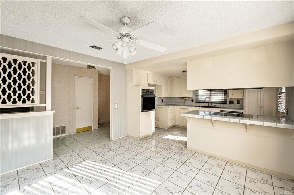 orasee2's tweet photo. Open House 1343 E Fernrock, Carson 90746 3/29/2026
12:00 Noon til 3:00 pm https://t.co/AZL3kS7miY 310-357-1175 01273801 https://t.co/UOfqvSyBeZ