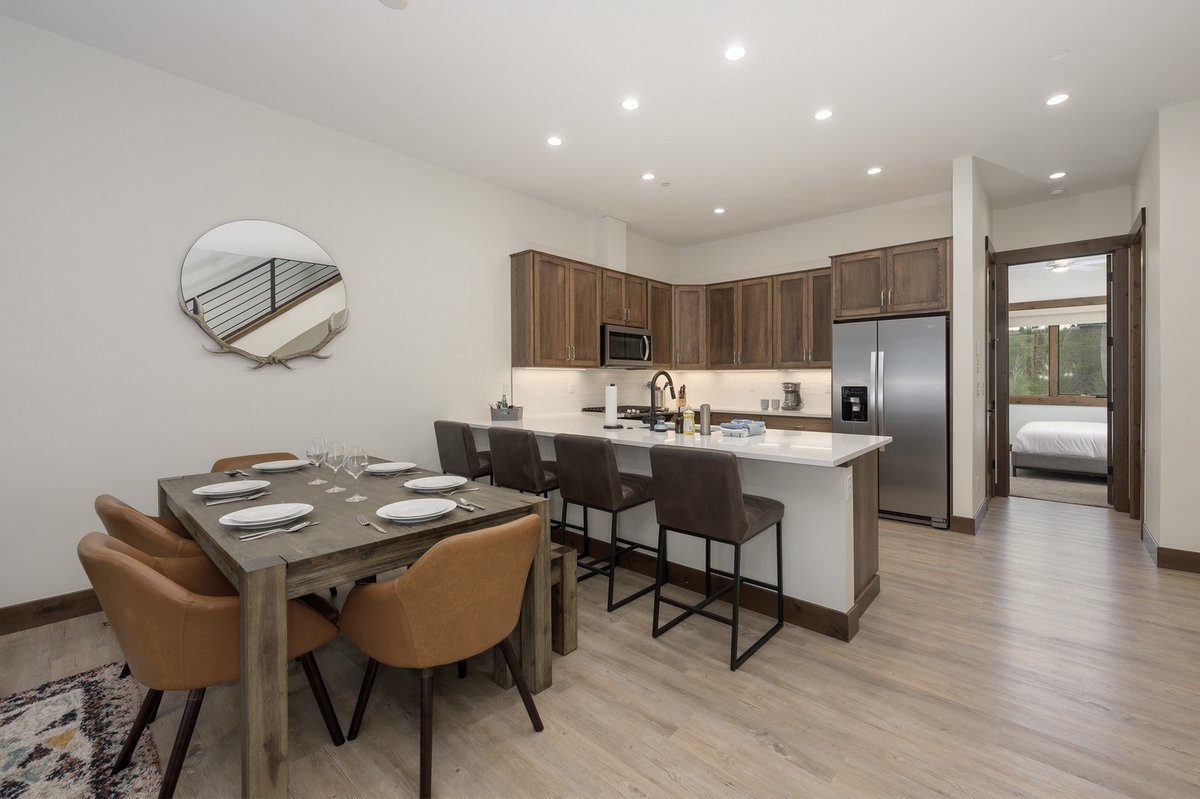 SkyRunVR tweet media