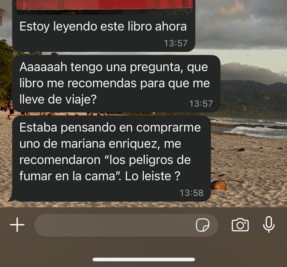loolittaa's tweet photo. Oh how I love being tu amiga que te recomienda libros https://t.co/MYj3V0vpAS
