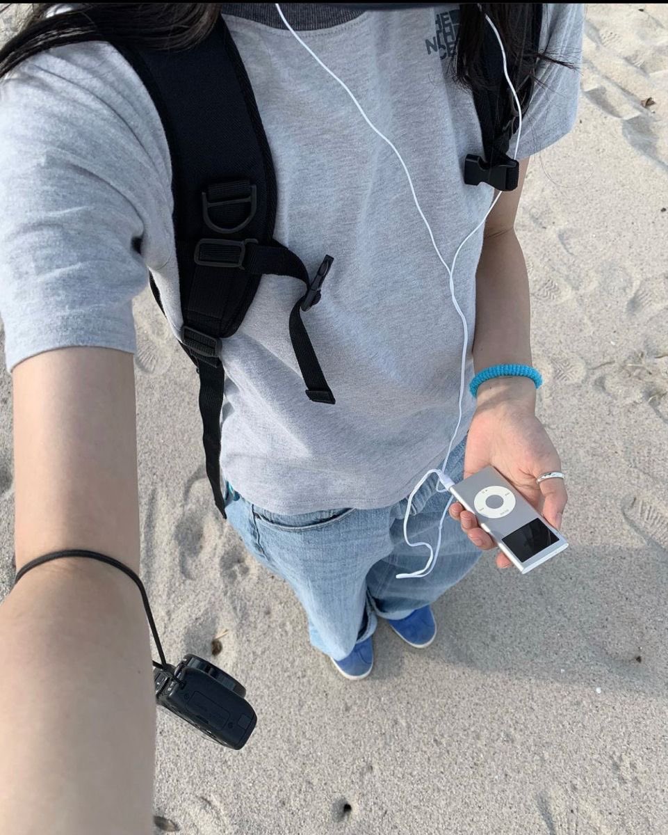 바람 tweet media