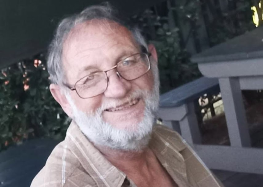 🇿🇦 On 26 March 2026, 61-year-old Johan Barnard was killed in a farm murder at his smallholding in Kameeldrift East, Pretoria. The attackers, believed to be multiple suspects, are still on the run.

Barnard, who had lived in the area for 18 years, was found by a neighbour after