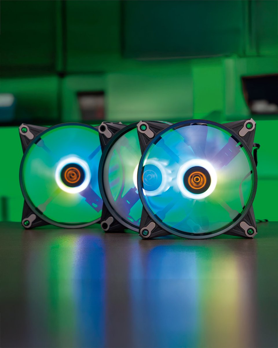 tgtoficial's tweet photo. Kit de Ventoinhas TGT Humber ARGB: desempenho e estilo para seu setup!

Com iluminação ARGB vibrante e design moderno, o Humber ARGB oferece resfriamento eficiente e operação silenciosa, deixando sua máquina pronta para enfrentar qualquer desafio com muito estilo. https://t.co/nv02wjd6qL