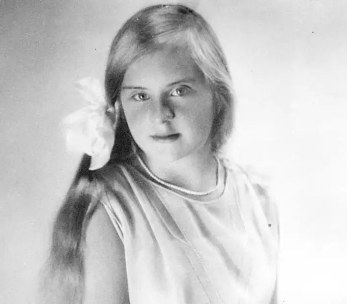 Kaiser Wilhelm II. tweet media