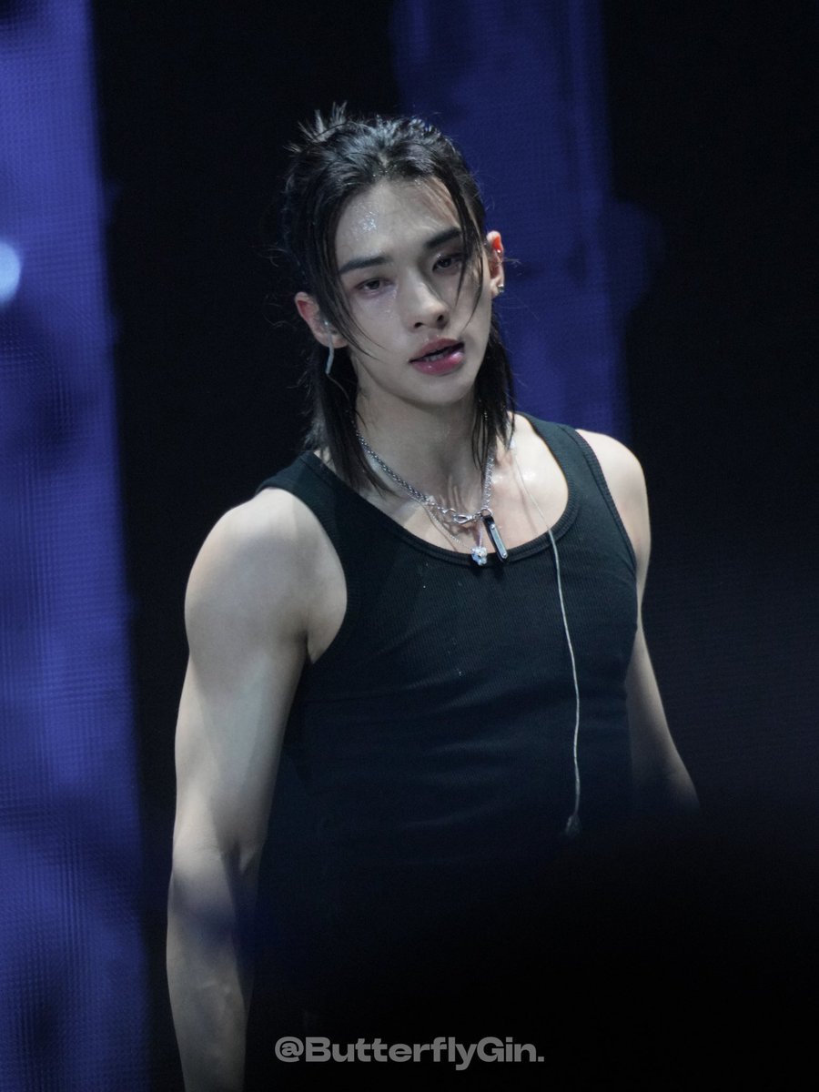 ButterflyGin. tweet media