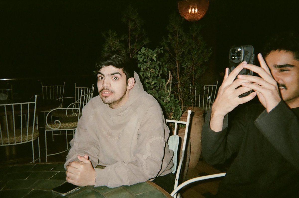 ᴊ ɪ ᴍ tweet media