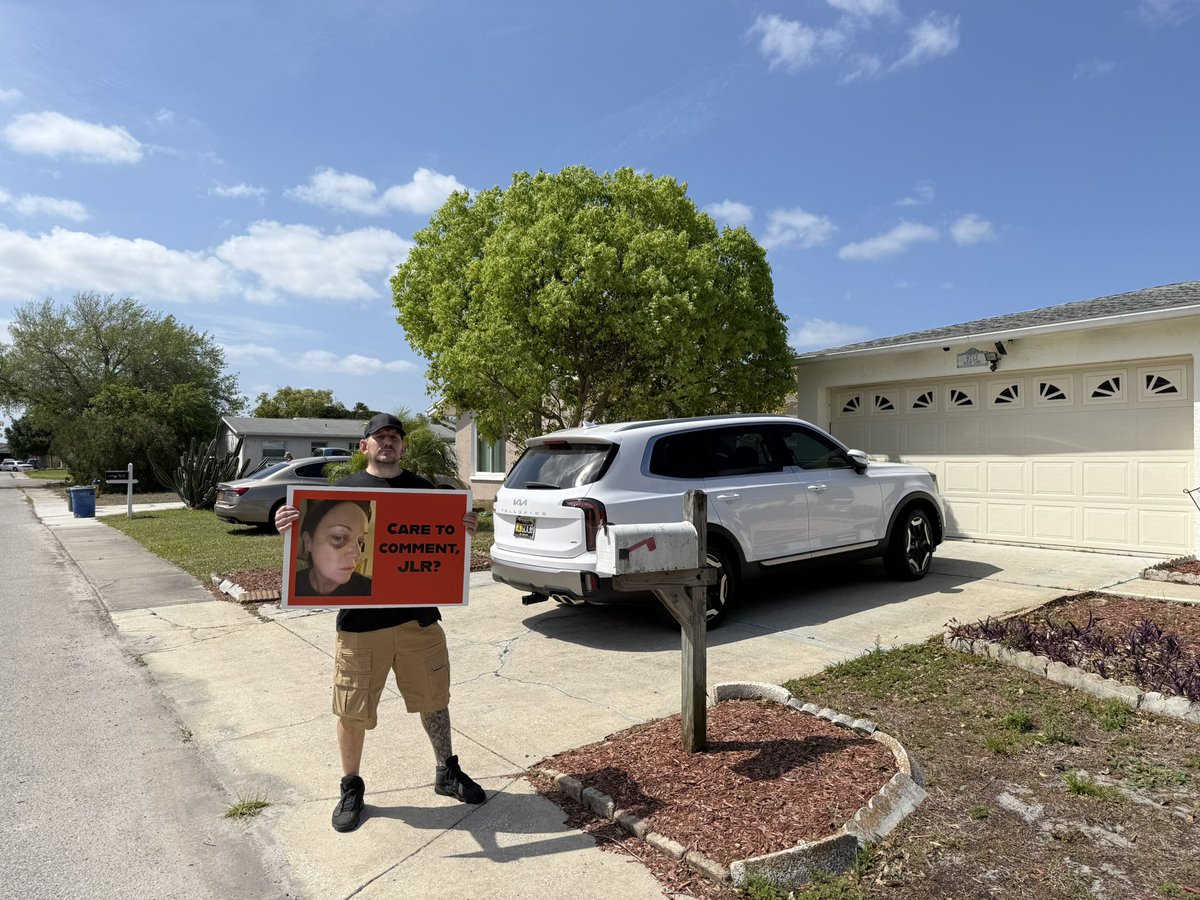 🅽🅴🆁🅳🆈 tweet media