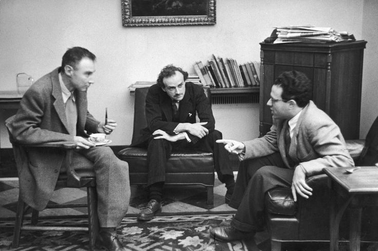 Physics In History tweet media