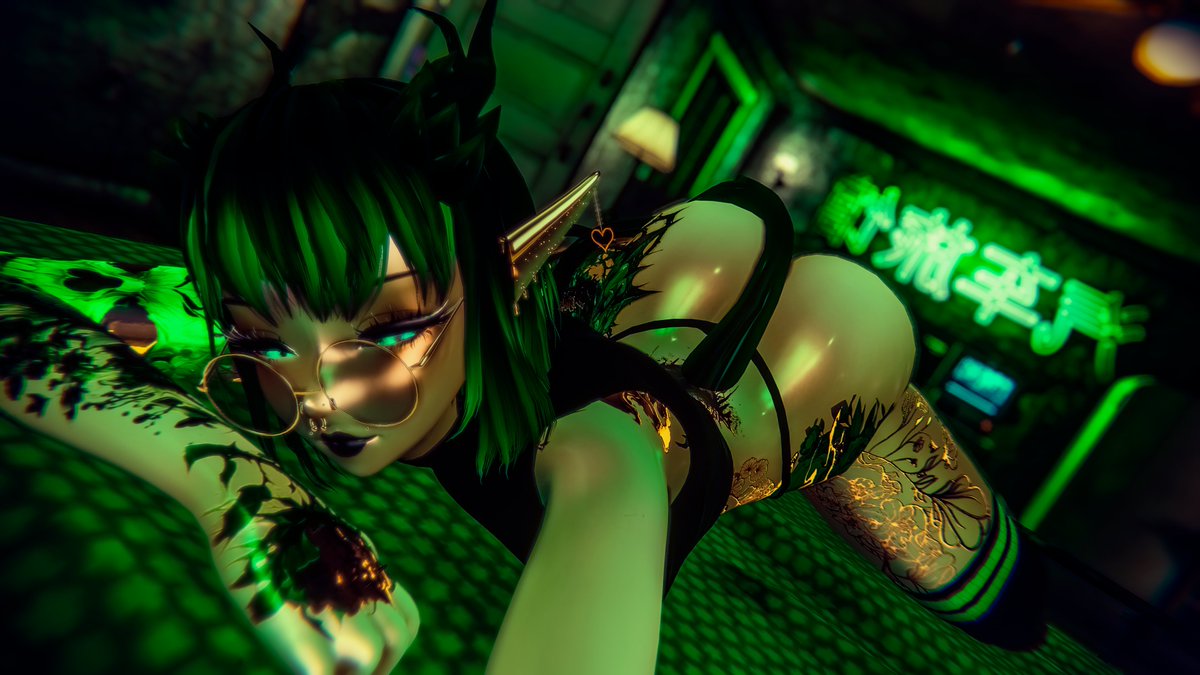 FemaleGayMan tweet media