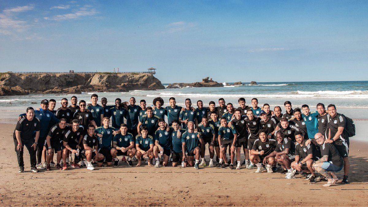 𝗘𝗥𝗜 𝗩𝗔𝗥𝗘𝗟𝗘𝗦 𝗣.🌸 tweet media