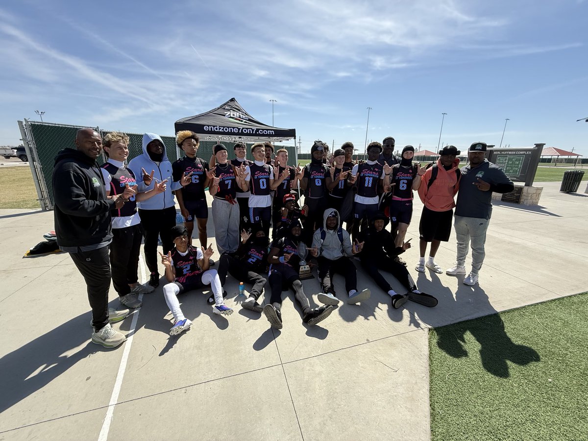 𝑂𝑚𝑎𝑟𝑖 𝐵𝑜𝑜𝑘𝑒𝑟 ✞ tweet media