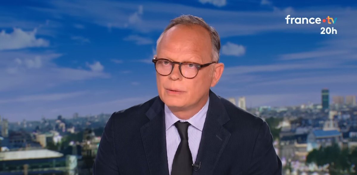 Après avoir fait campagne pour #Macron, le système fait campagne pour son ancien 1er ministre #Edouard.
Étonnant, non ?