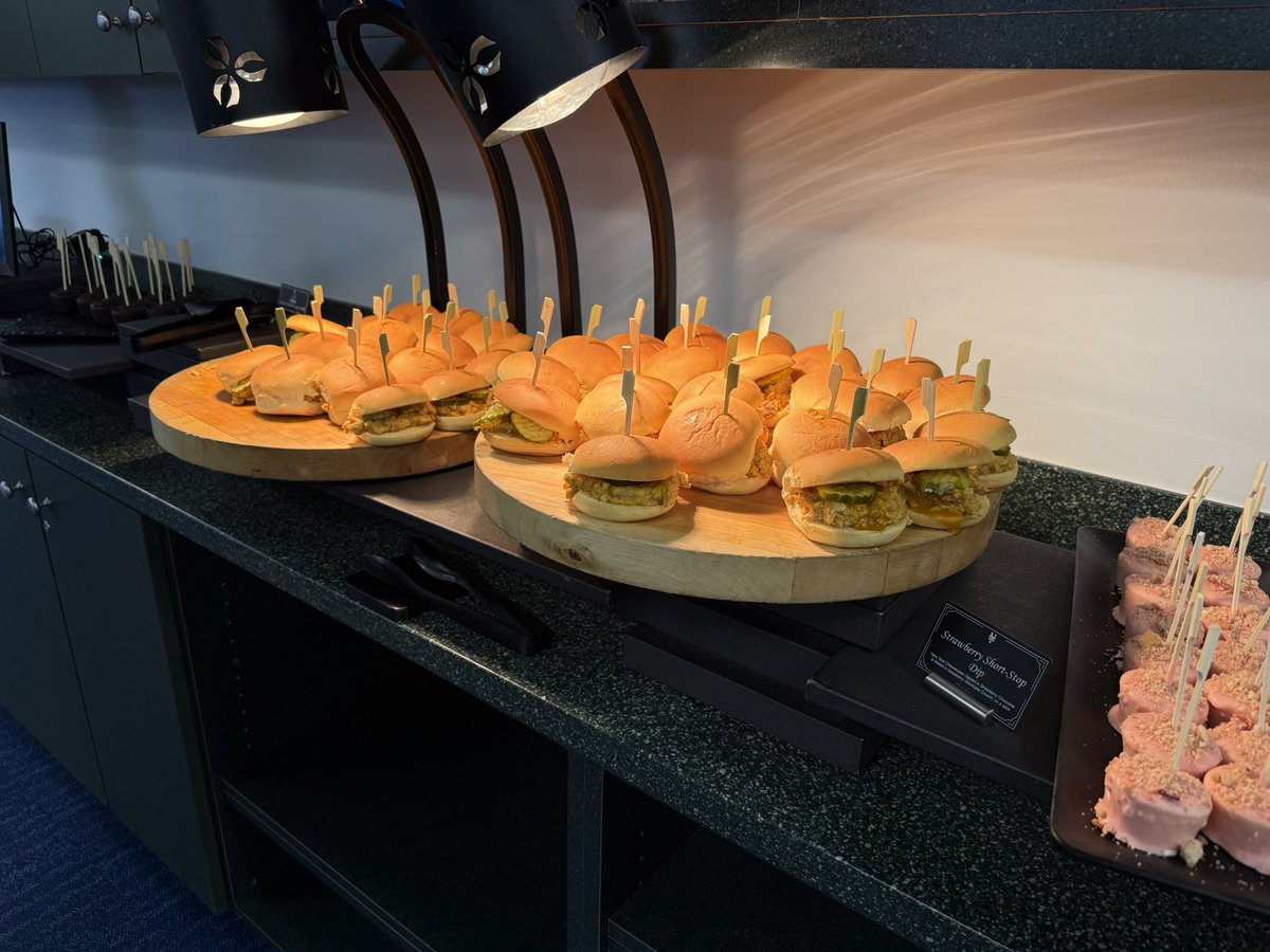 Abbey Mastracco tweet media