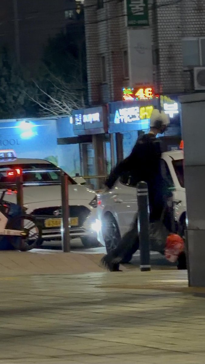 -jiahui_110- tweet media