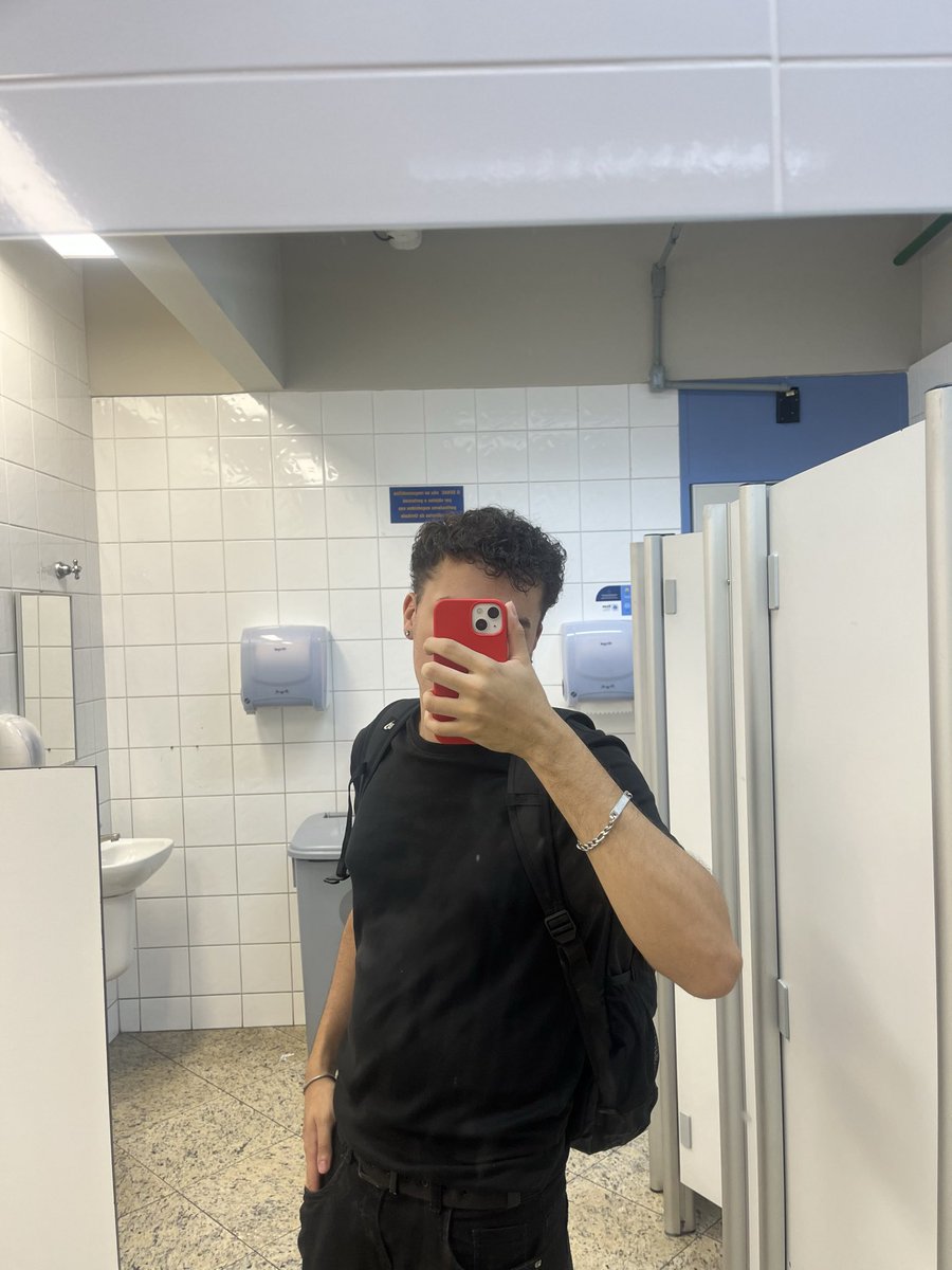 santt_devzinho's tweet photo. La prospérité c'est la richesse du juste https://t.co/adYzyxfCT1