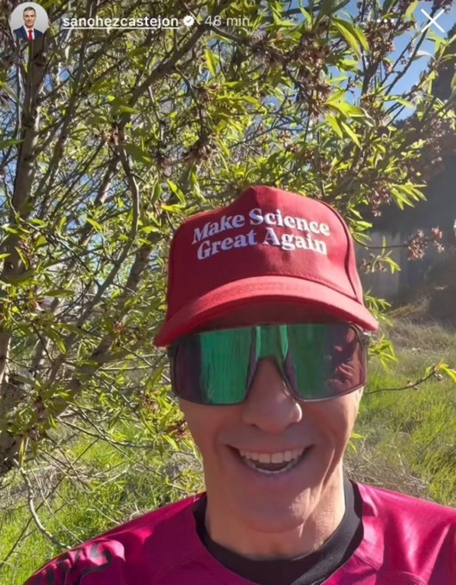 María López-Brea tweet media