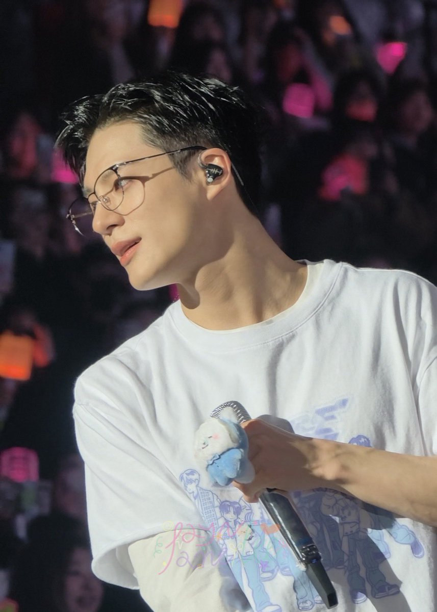 𝘫𝘢𝘺𝘯 𝘭𝘦𝘦 ♡‧₊˚ tweet media