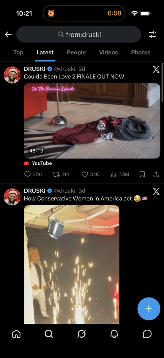 Andy voted for the lady both times 🪷🕺🇺🇦🌻😐🫥 tweet media