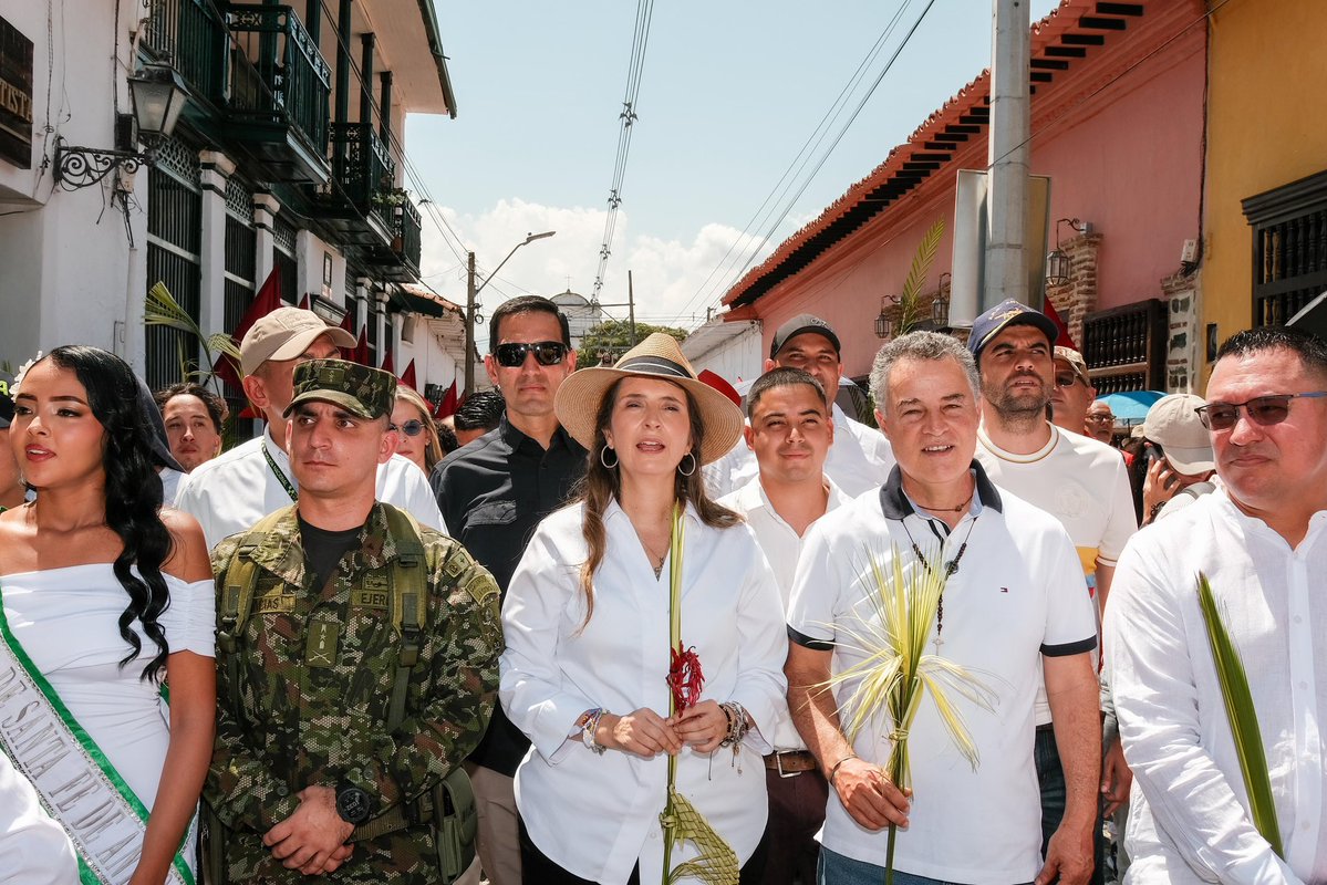 MiOriente tweet media