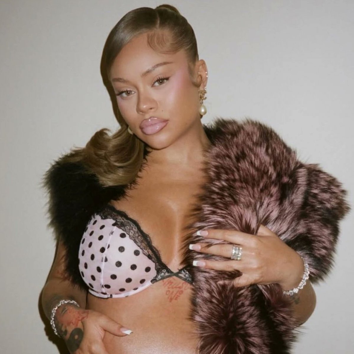 Latto Statistics tweet media