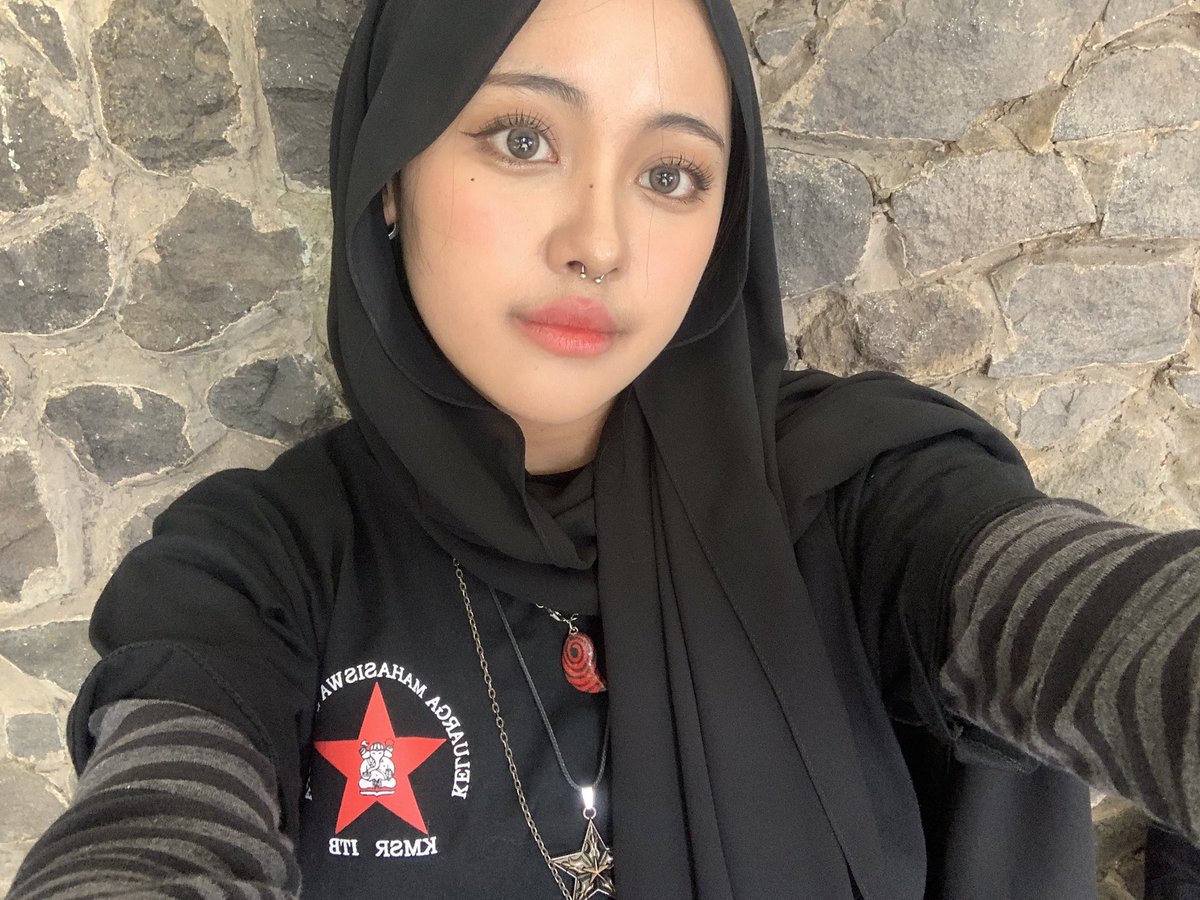 ol ᖭི༏ᖫྀ tweet media