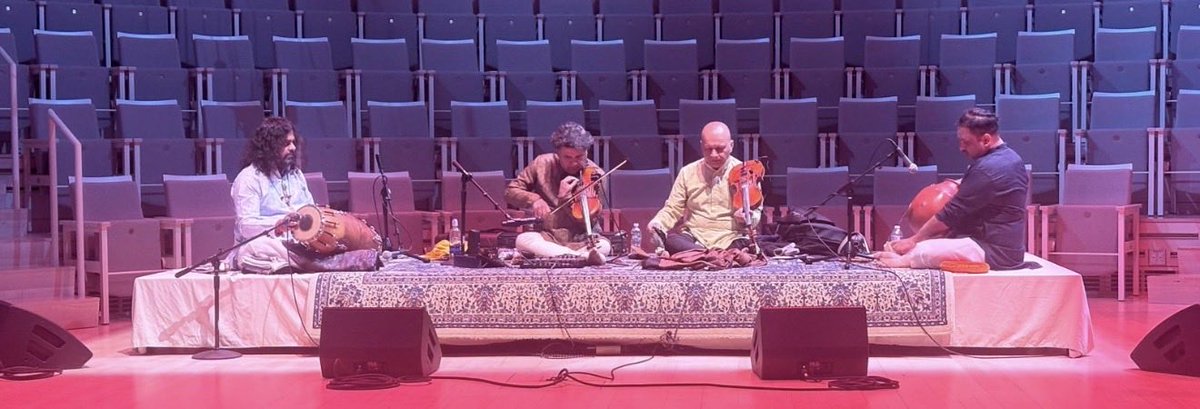 IndiainBoston tweet media