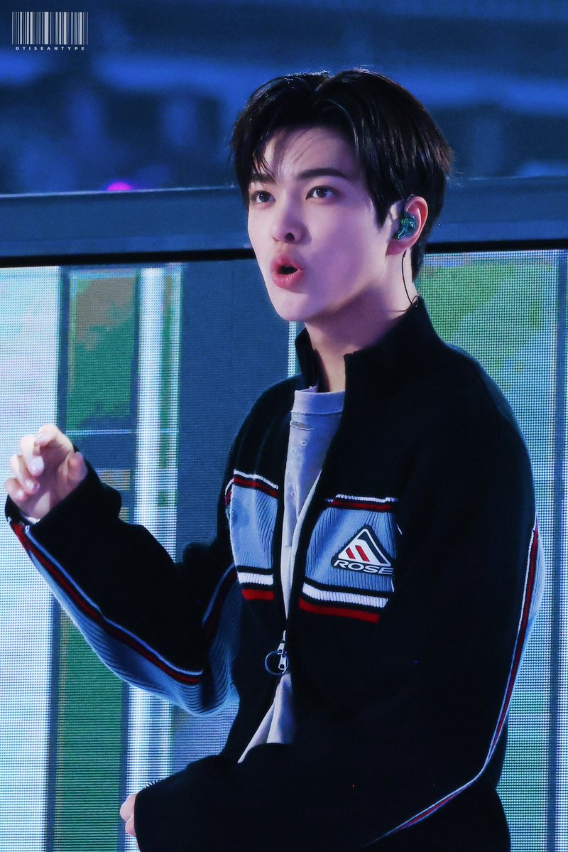 𝐎𝐓𝐈𝐒 tweet media