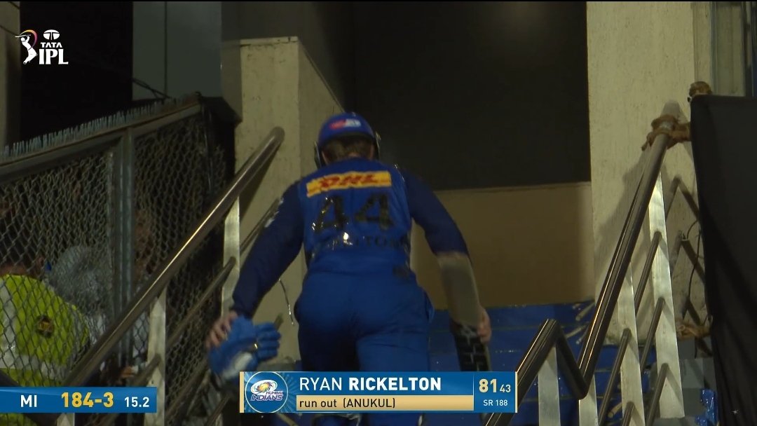 All Hail The King 👑 tweet media