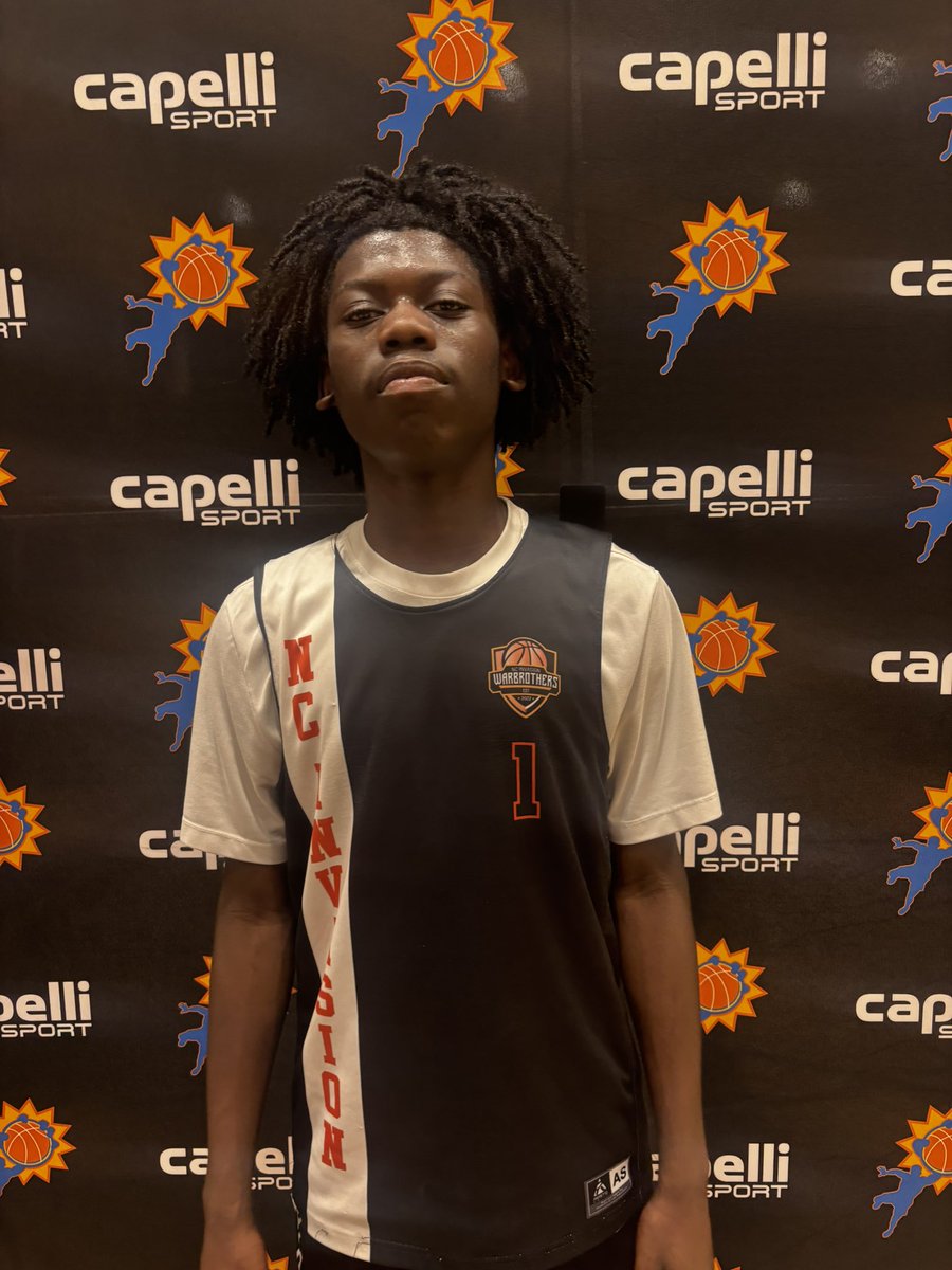 BigShotsGlobal's tweet photo. #BIGSHOTS #NCTipOff 

16u 

NC Invasion - 68 
1 DeJuan Beamon 20
4 Jyelle Super 15 

UTS Elite - 59 
8 Ryan Fras 17 https://t.co/IMBvkwsruQ