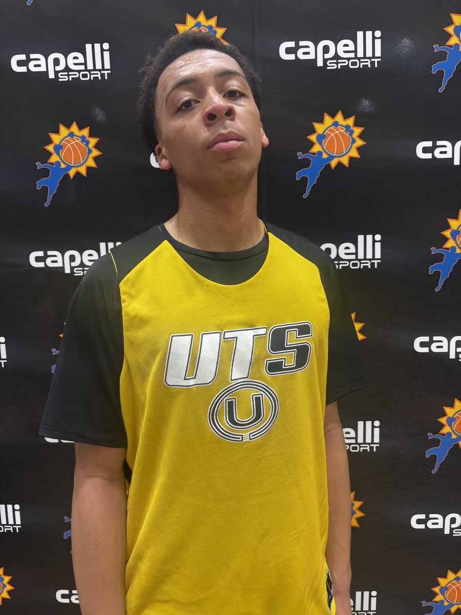BigShotsGlobal's tweet photo. #BIGSHOTS #NCTipOff 

16u 

NC Invasion - 68 
1 DeJuan Beamon 20
4 Jyelle Super 15 

UTS Elite - 59 
8 Ryan Fras 17 https://t.co/IMBvkwsruQ