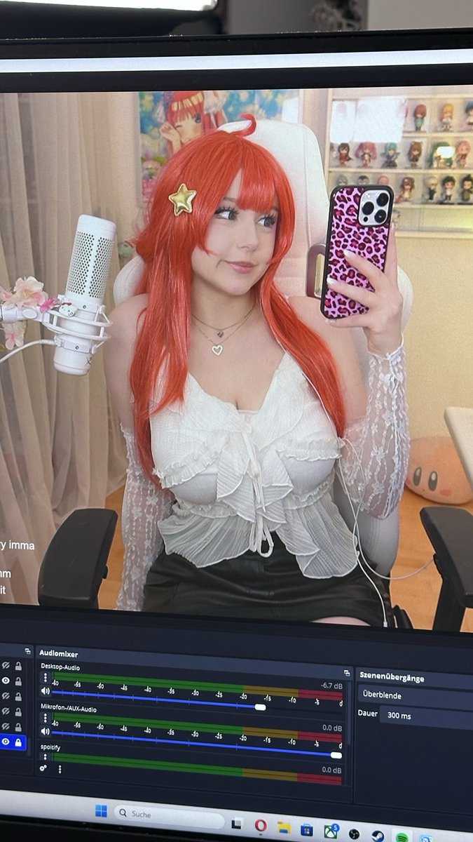 upminaa's tweet photo. HIII I’M LIVE NOWW 🥹❤️ reacting, horror game and then pulling in genshin finally!!! Let’s chat and hang out 😙 https://t.co/m5ldd5NPcL https://t.co/jCOSQdnViF