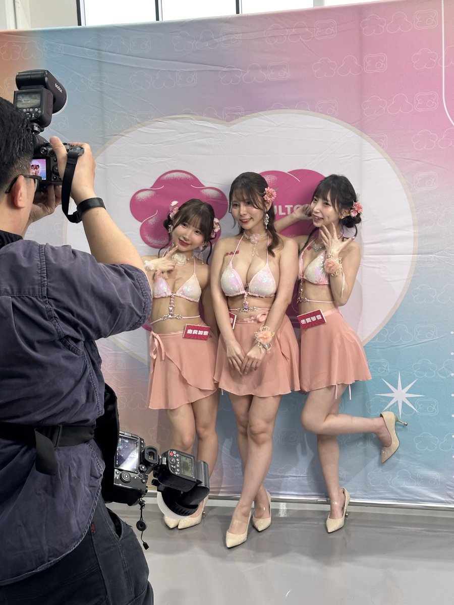 由良かな tweet media