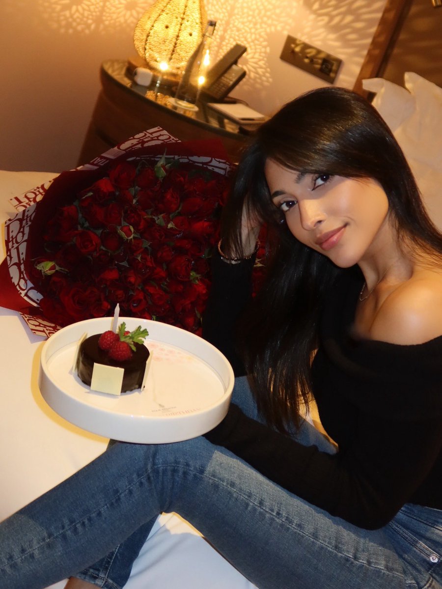 Amna Al Qubaisi 🍉 tweet media