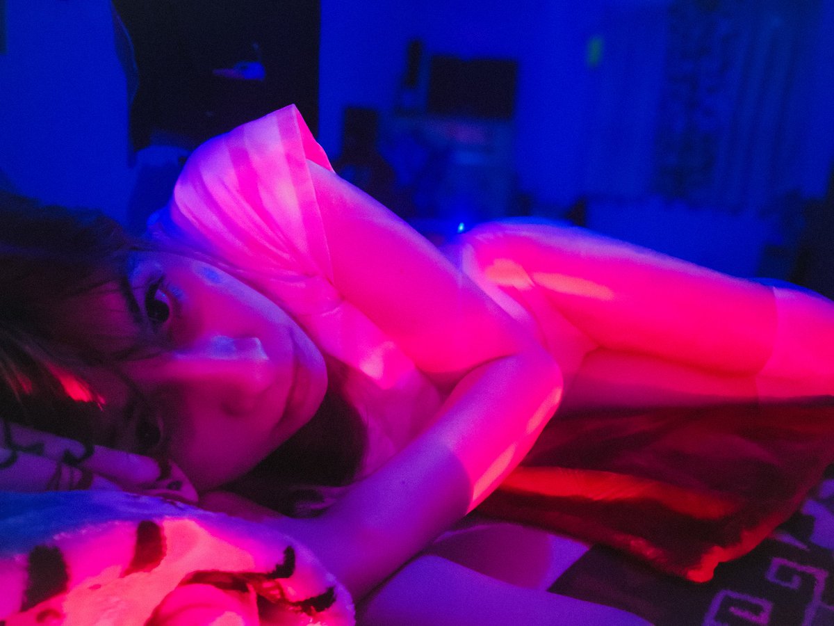 La Luz Joanna  tweet media