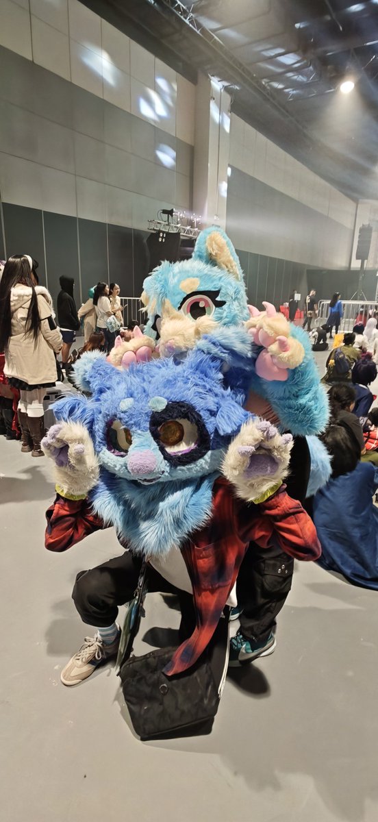 Nixie Bluebell tweet media